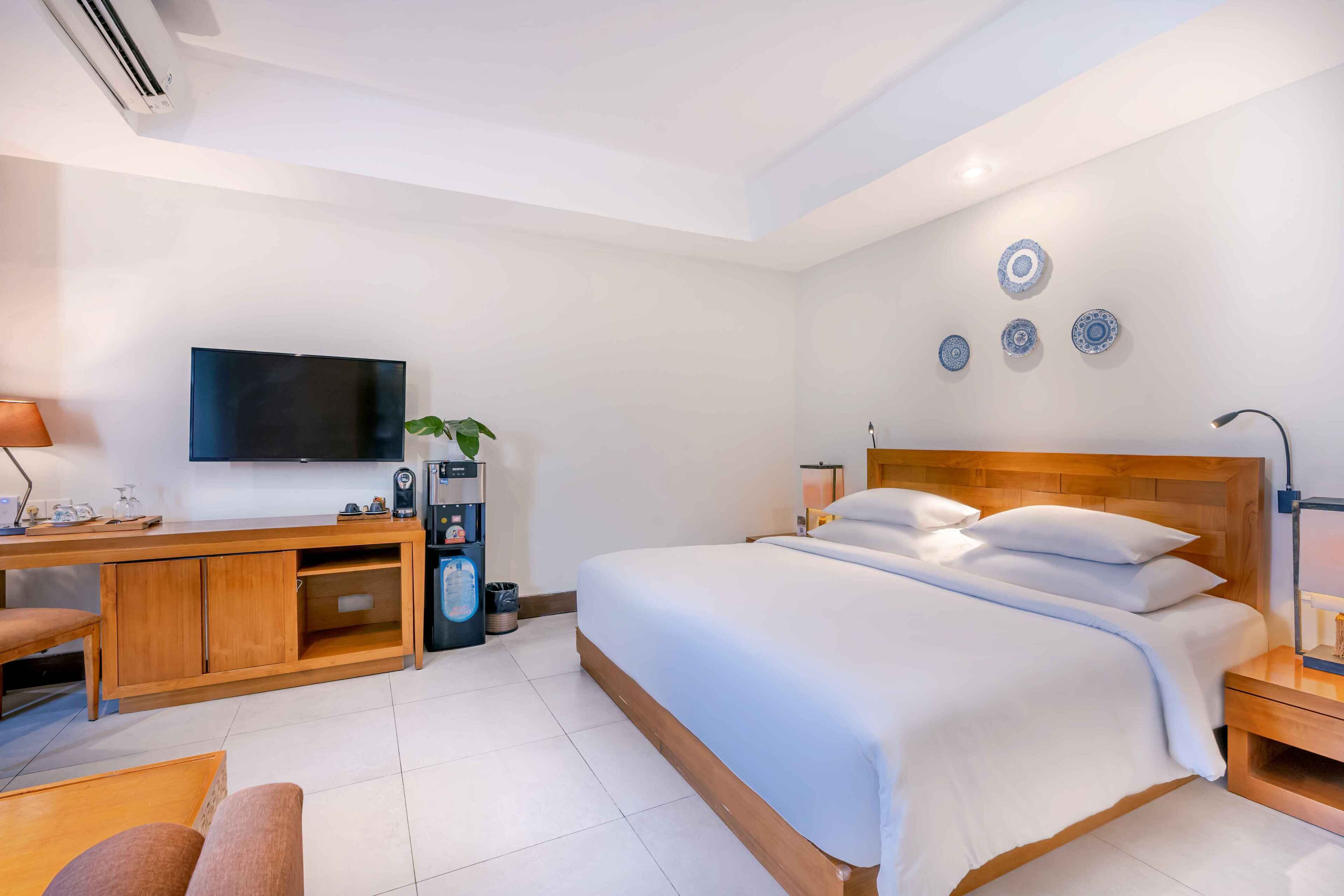 in-room safe, desk, blackout curtains, iron/ironing board