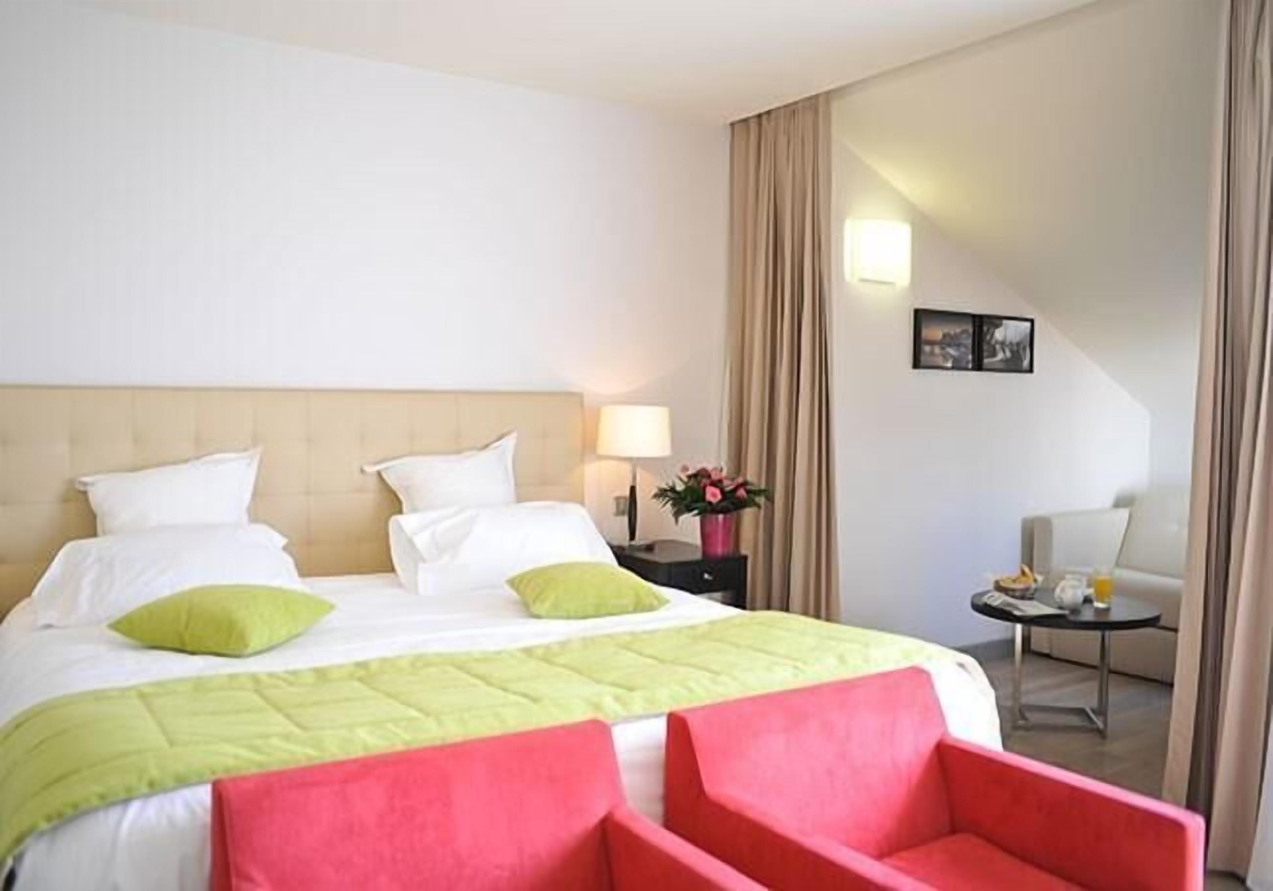 1 bedroom, minibar, in-room safe, desk