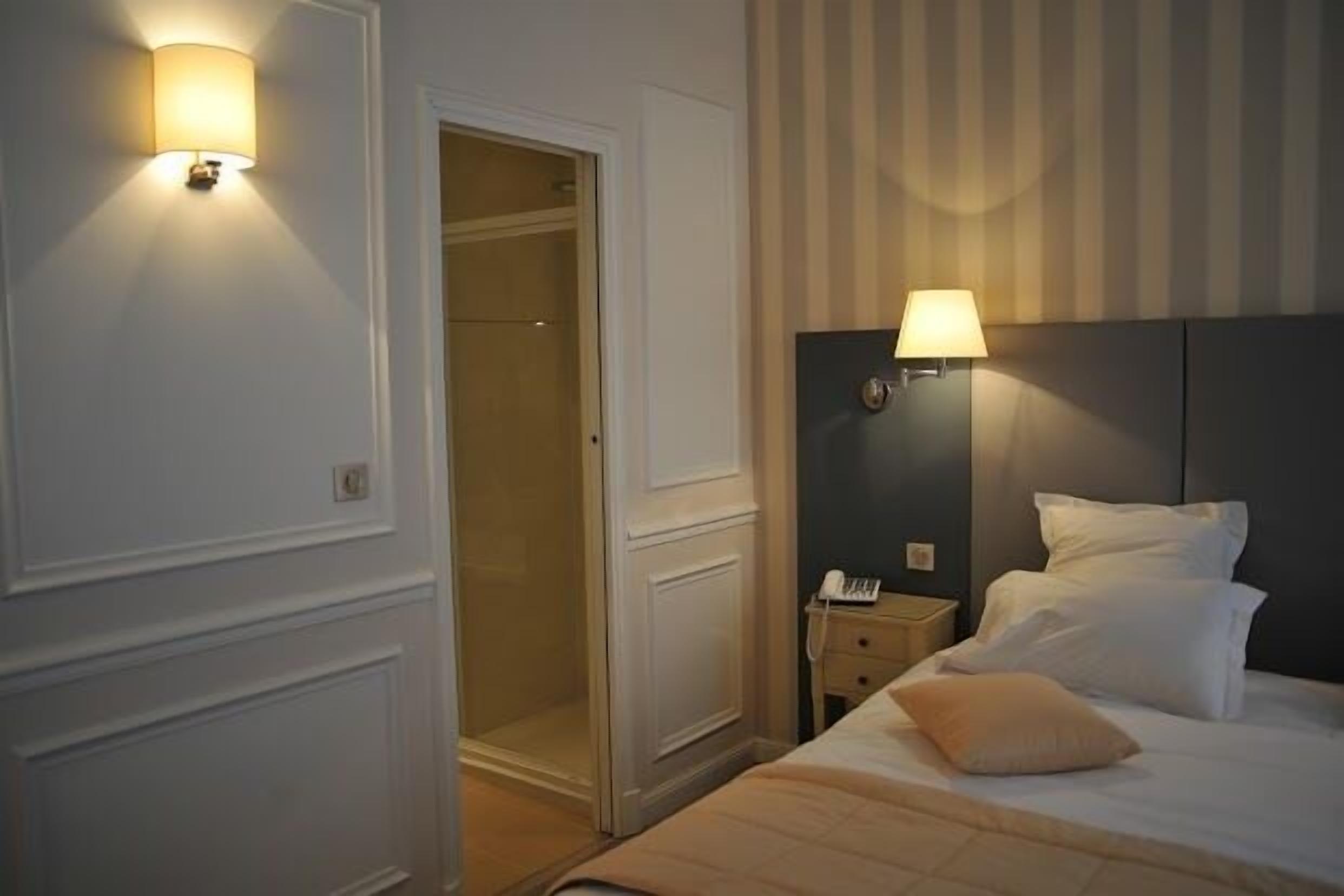 1 bedroom, minibar, in-room safe, desk