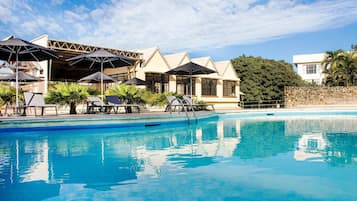 Outdoor pool, open 10:00 AM to 7:00 PM, pool umbrellas, sun loungers