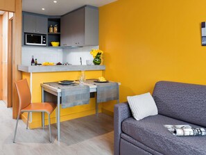 Apartment, 1 Schlafzimmer | Zimmersafe, Schreibtisch, Bügeleisen/Bügelbrett, kostenlose Babybetten