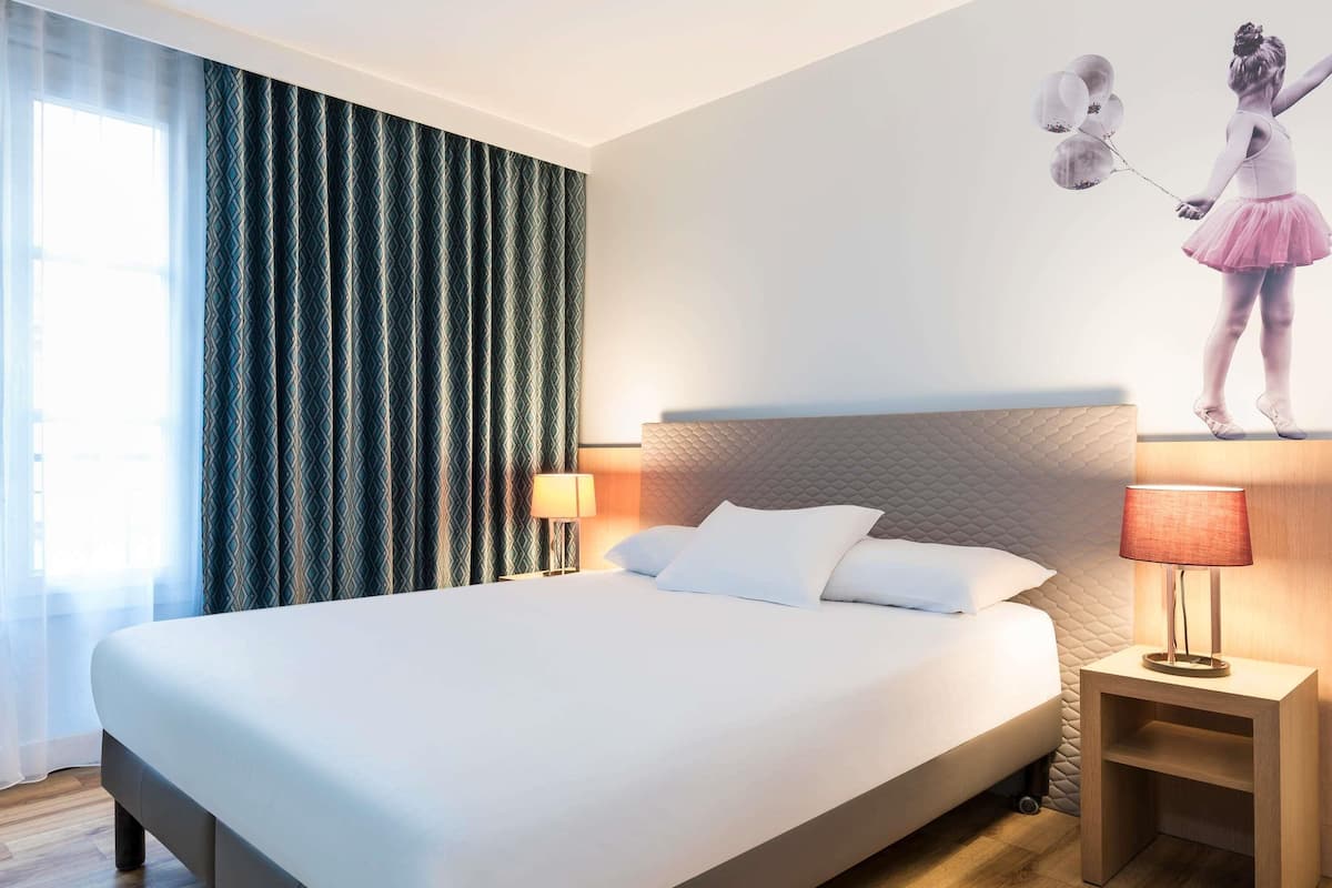 In-room safe, desk, blackout curtains, iron/ironing board