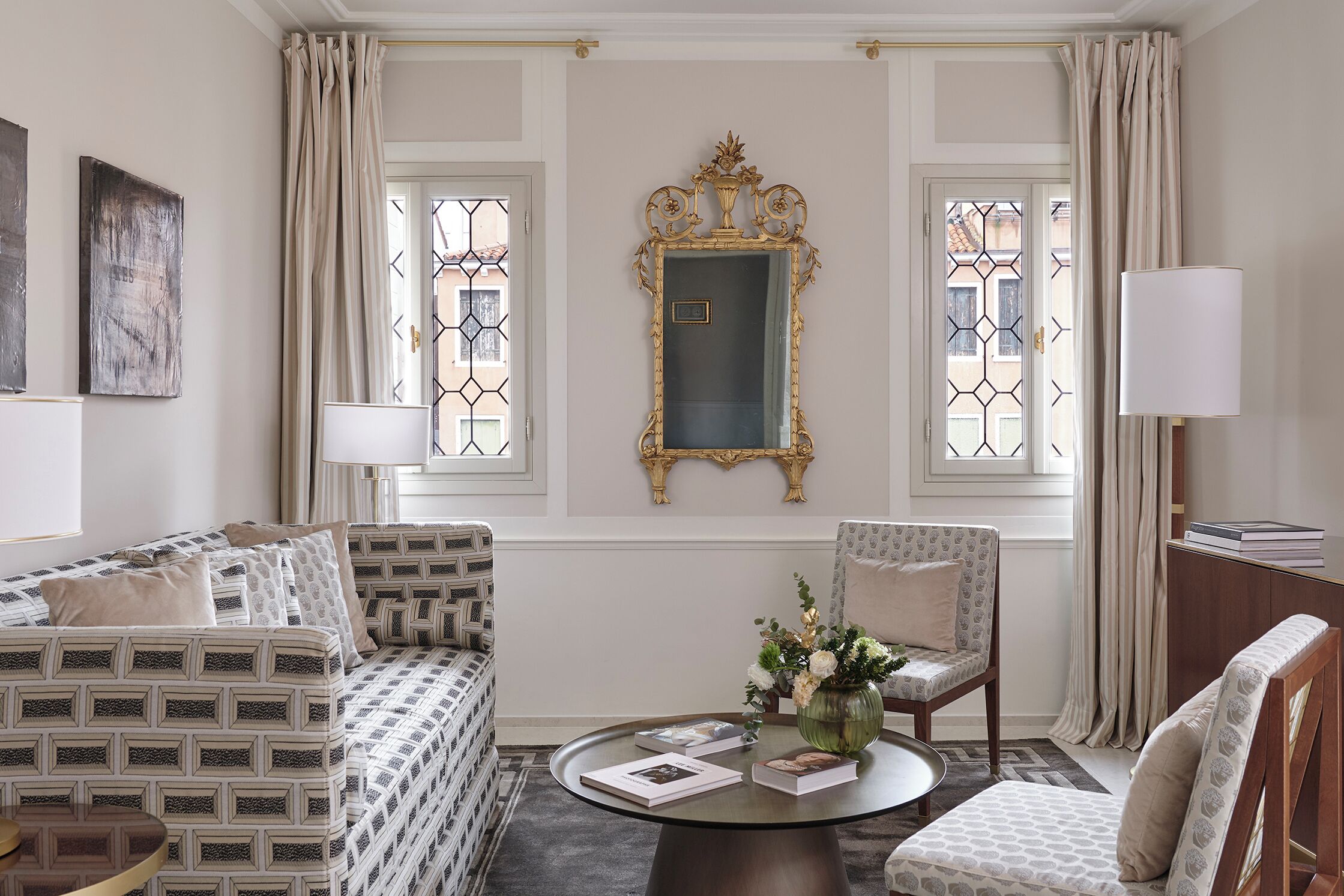 Suite, Terrace (Violino D Oro) | Bathroom | Rainfall showerhead, free toiletries, hair dryer, bathrobes