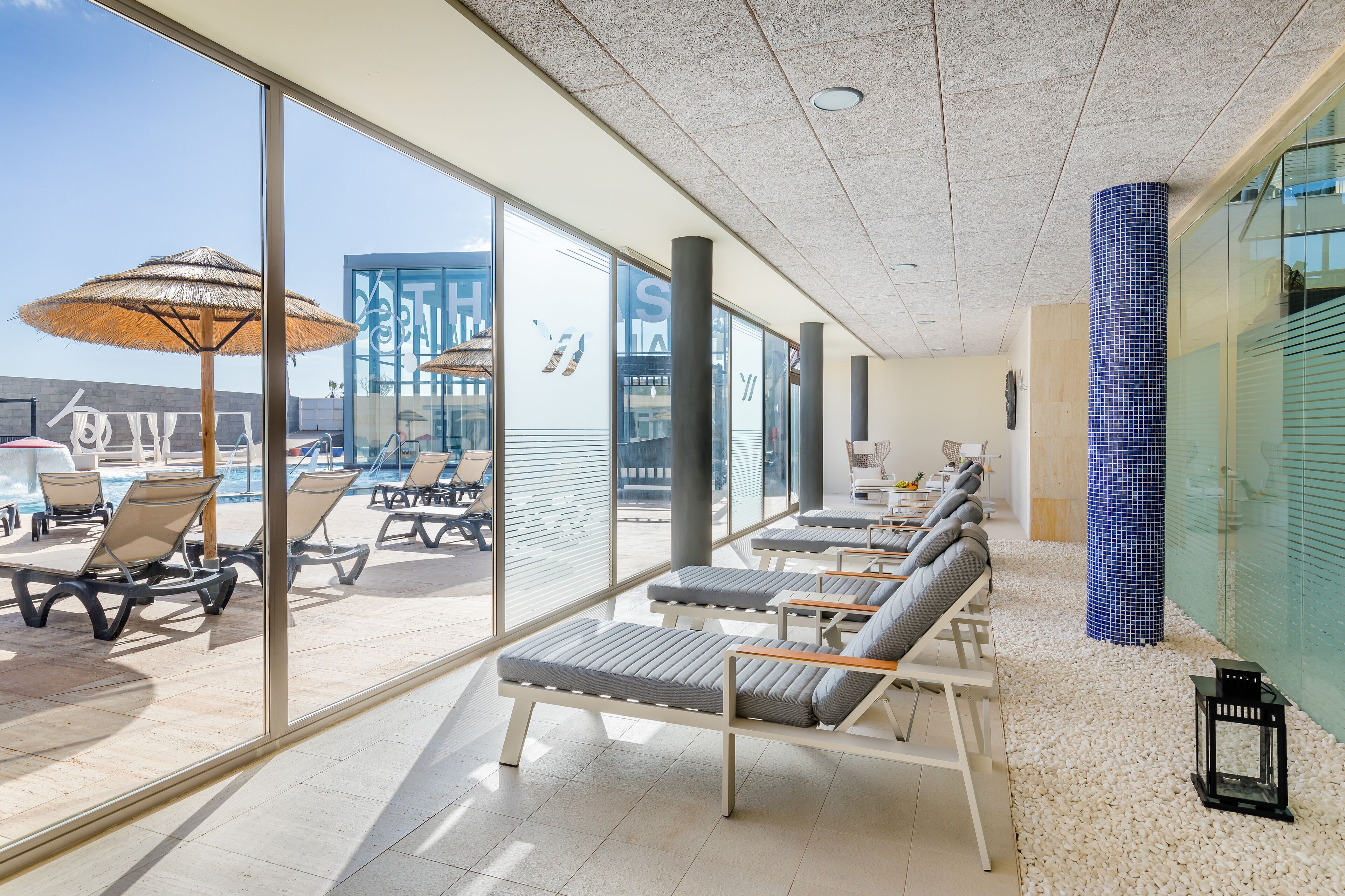 Een sauna, een bubbelbad, een stoombad, een Turks bad/hammam