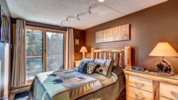 Condo, 1 Bedroom | View from room