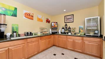 Colazione a buffet inclusa