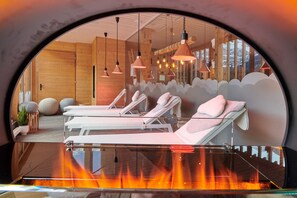 Sauna, Whirlpool, Dampfbad, Tiefengewebe-Massagen, klassische Massagen