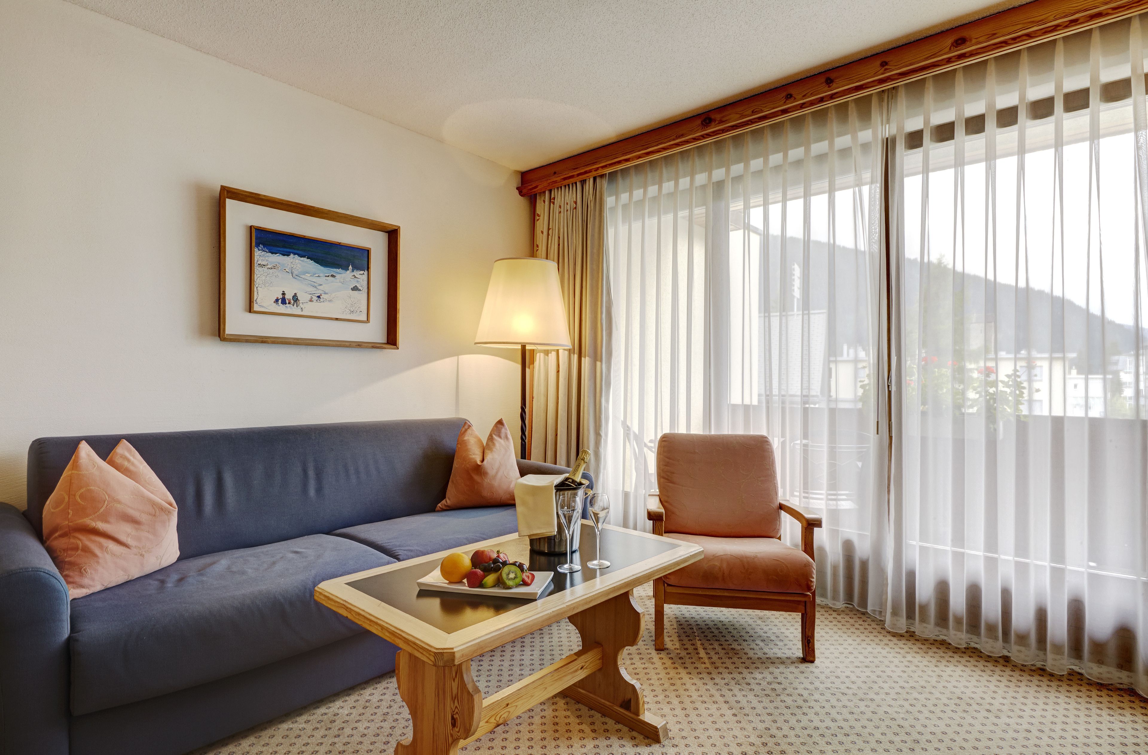 Superior Double Room | Living area | TV