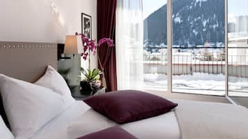 1 habitación, ropa de cama hipoalergénica, cubrecamas y minibar