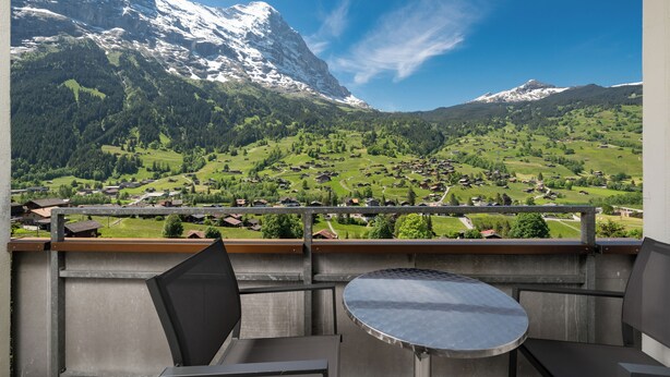 View from property - Jungfrau Lodge Swiss Mountain (Grindelwald)