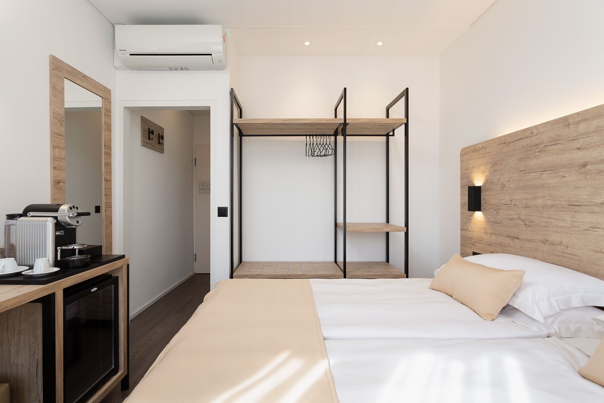 room, lake view | in-room safe, desk, iron/ironing board, free wifi