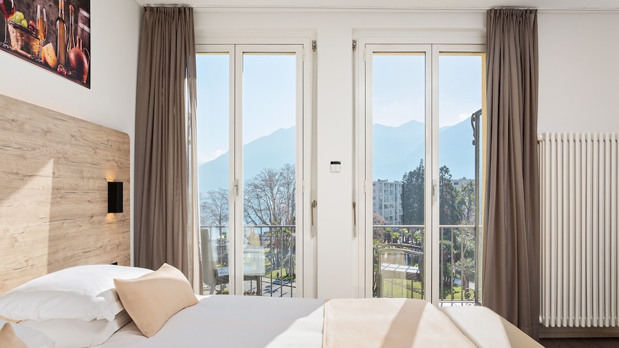 Hotel DU LAC Locarno