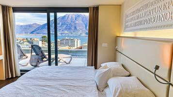 Panorama Deluxe, Balcony | Lake view