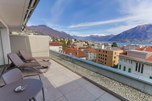 Panorama Double Room, Balcony | Terraza o patio