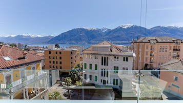 Comfort-Doppelzimmer, Balkon, Seeblick | Blick auf den See
