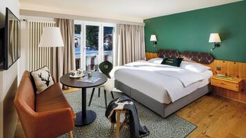 Hypoallergeen beddengoed, een minibar, een kluis op de kamer