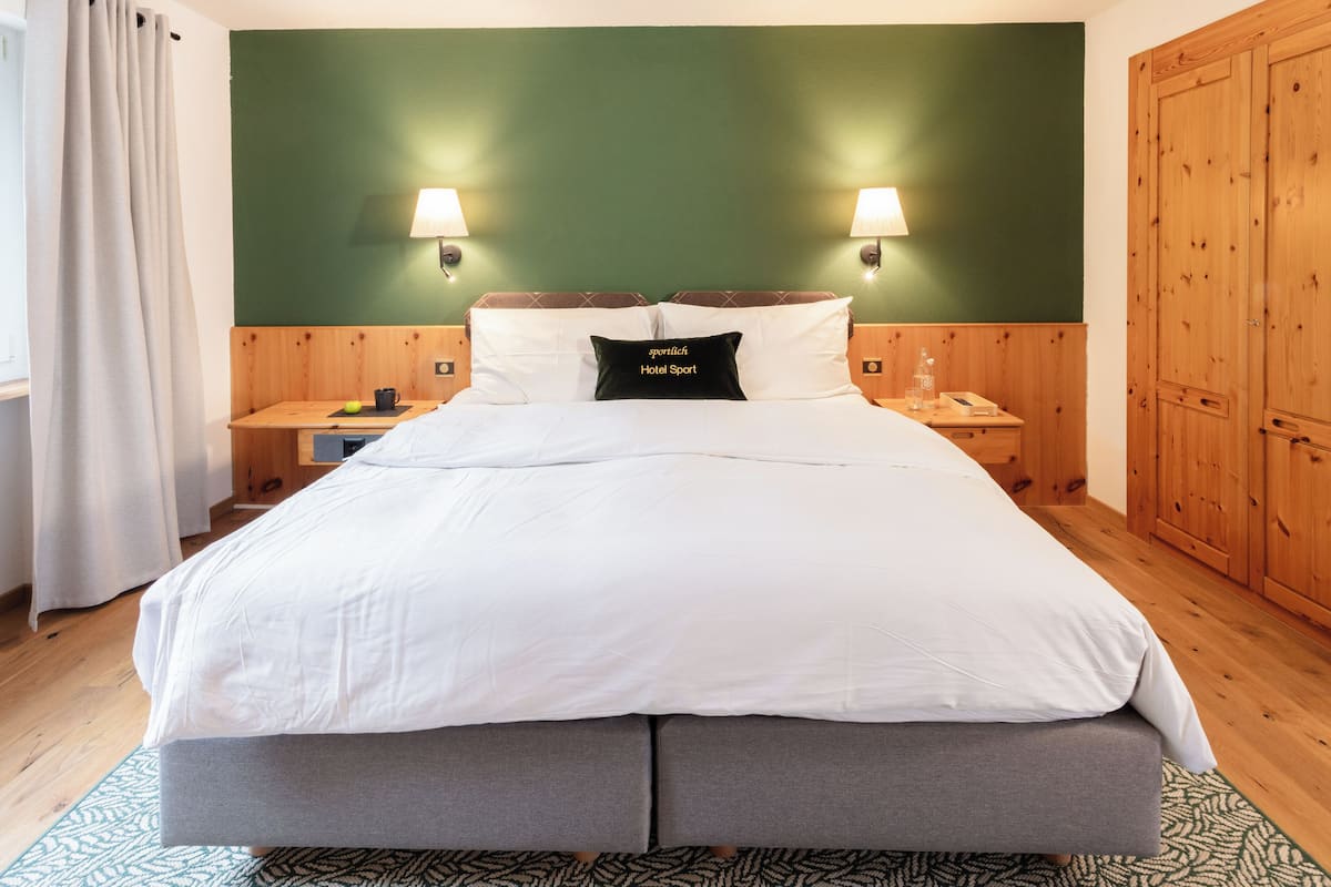 Minibar, in-room safe, desk, blackout curtains