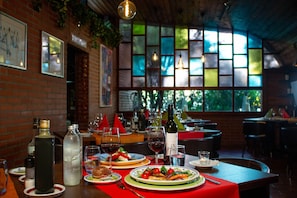 Lunch and dinner served - Hotel Colorado (Lugano)