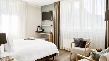 Superior Double Room, Mountain View | Premium bedding, down comforters, in-room safe, desk