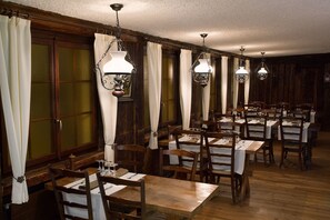 Se sirven almuerzos y cenas