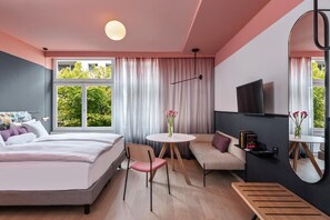 Premium bedding, minibar, in-room safe, soundproofing -  Sorell Boutique-Hotel City Weissenstein St. Gallen (St. Gallen)