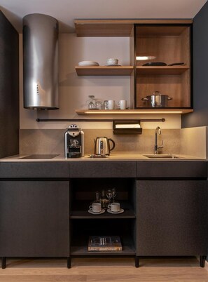 Deluxe Double Room | Private kitchen | Espresso maker -  Sorell Boutique-Hotel City Weissenstein St. Gallen (St. Gallen)