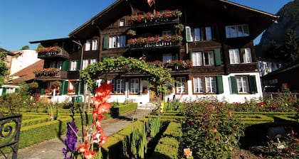 Hotel Chalet Swiss