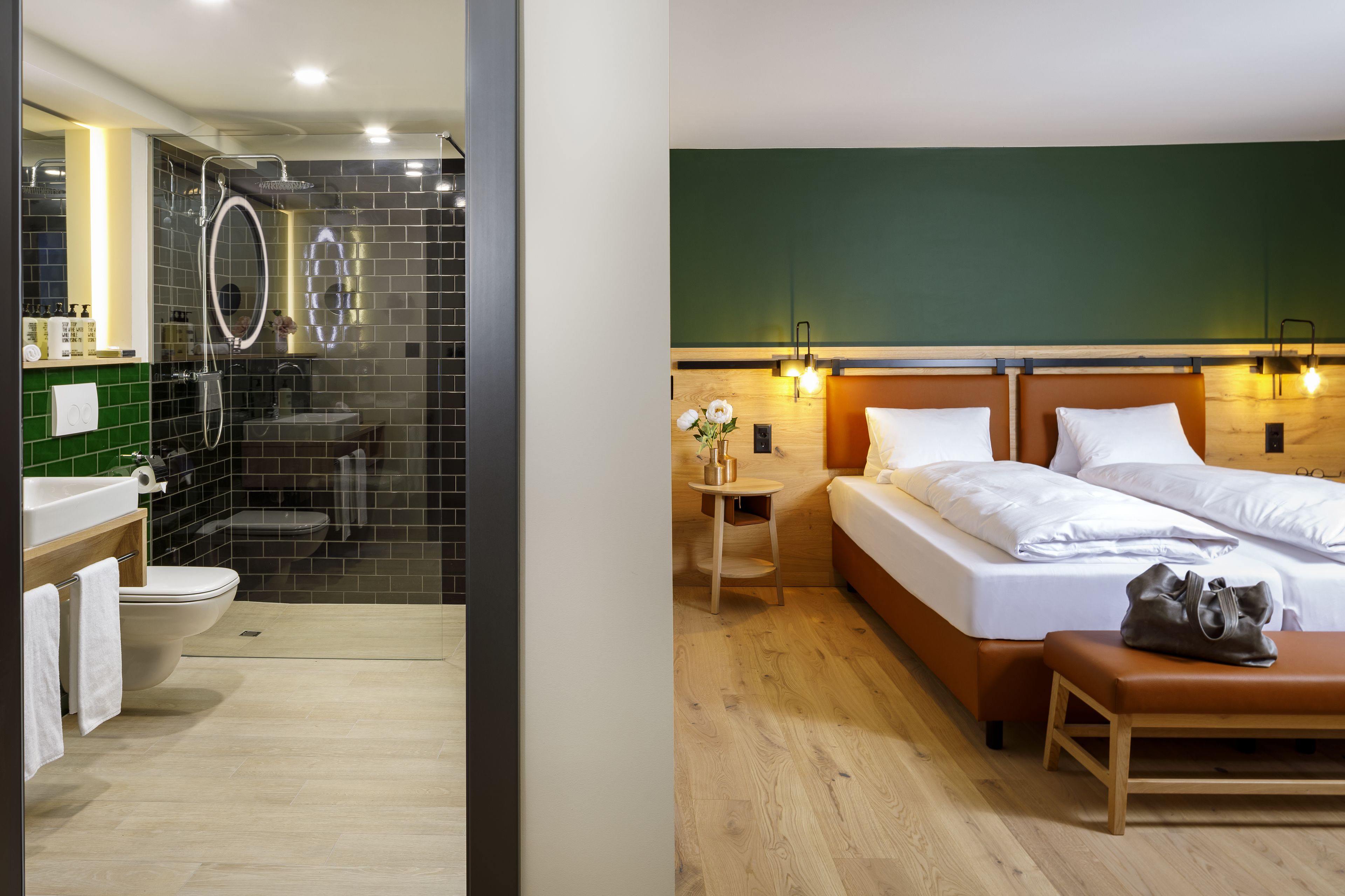 Coffres-forts dans les chambres, Wi-Fi gratuit, draps fournis