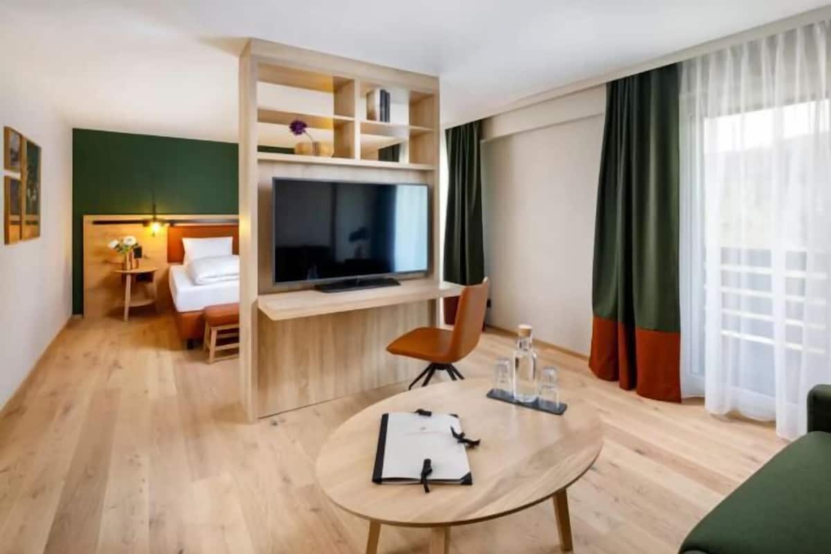 1 bedroom, in-room safe, free WiFi, bed sheets