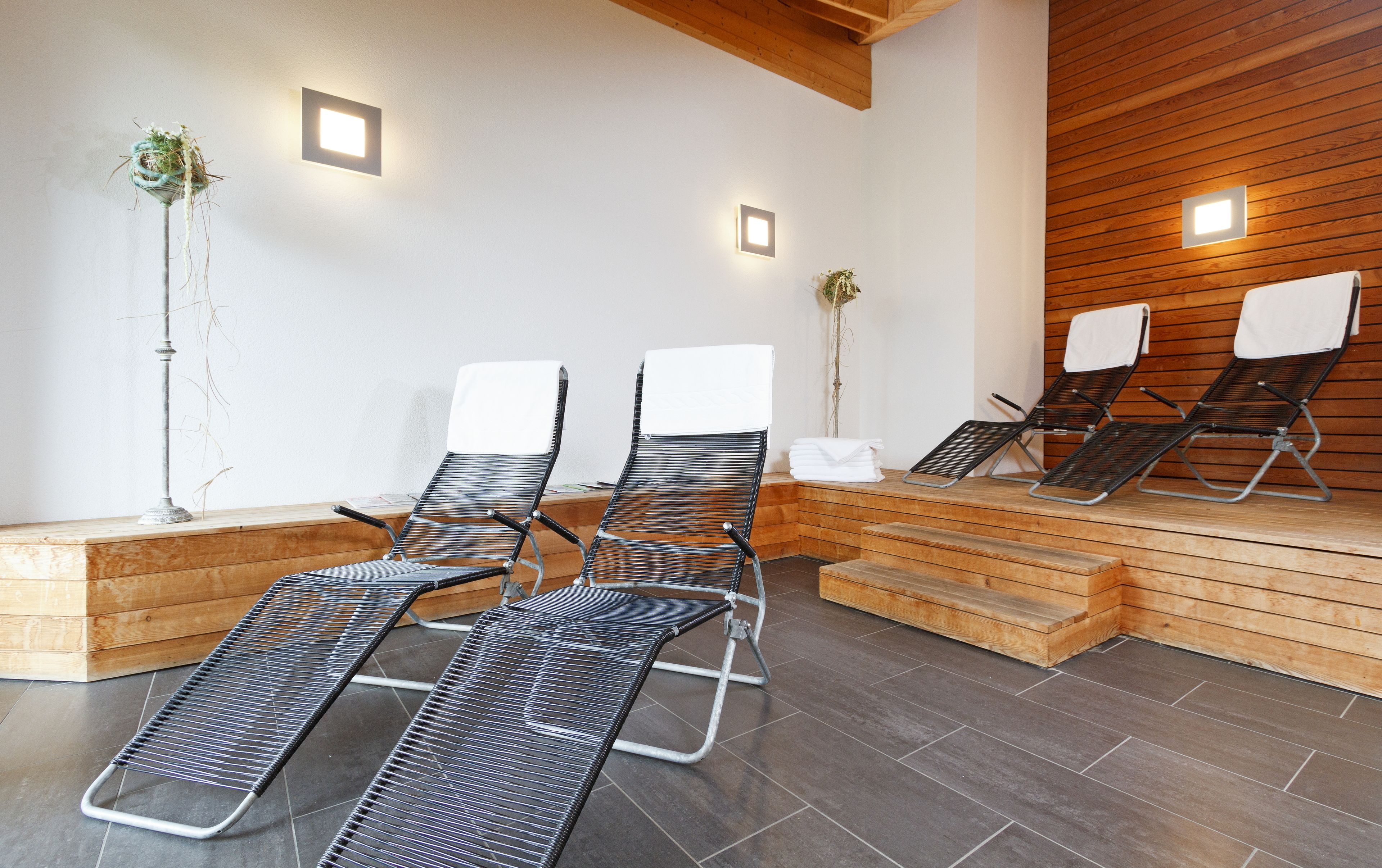 Massatges amb pedres calentes i tractaments facials 