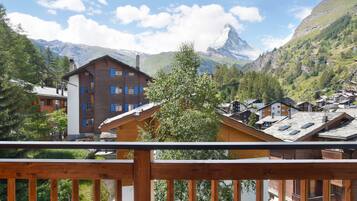 Doppia Design, vista montagna | Balcone