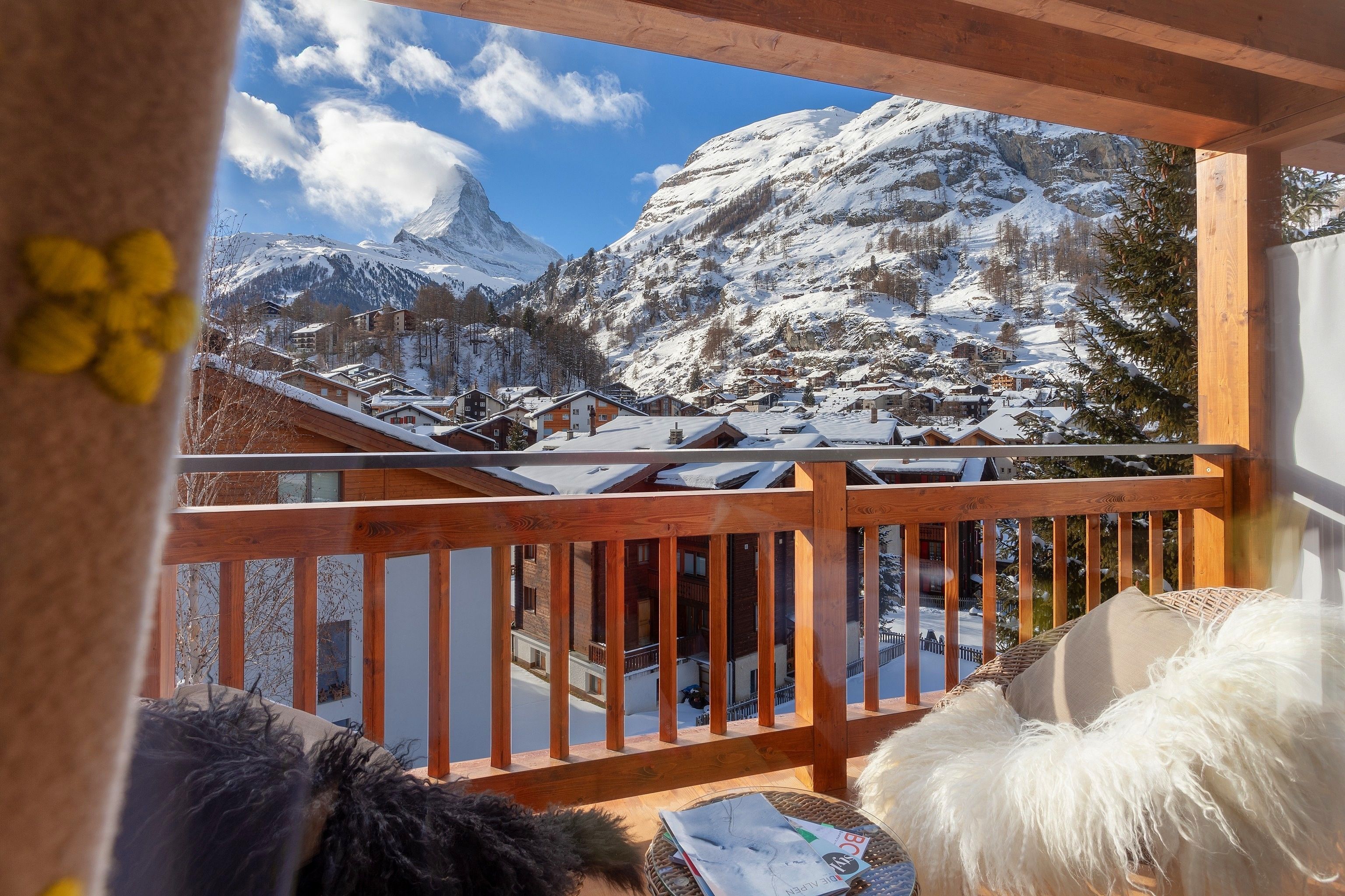 Minibar, coffres-forts dans les chambres, bureau, chambres insonorisées