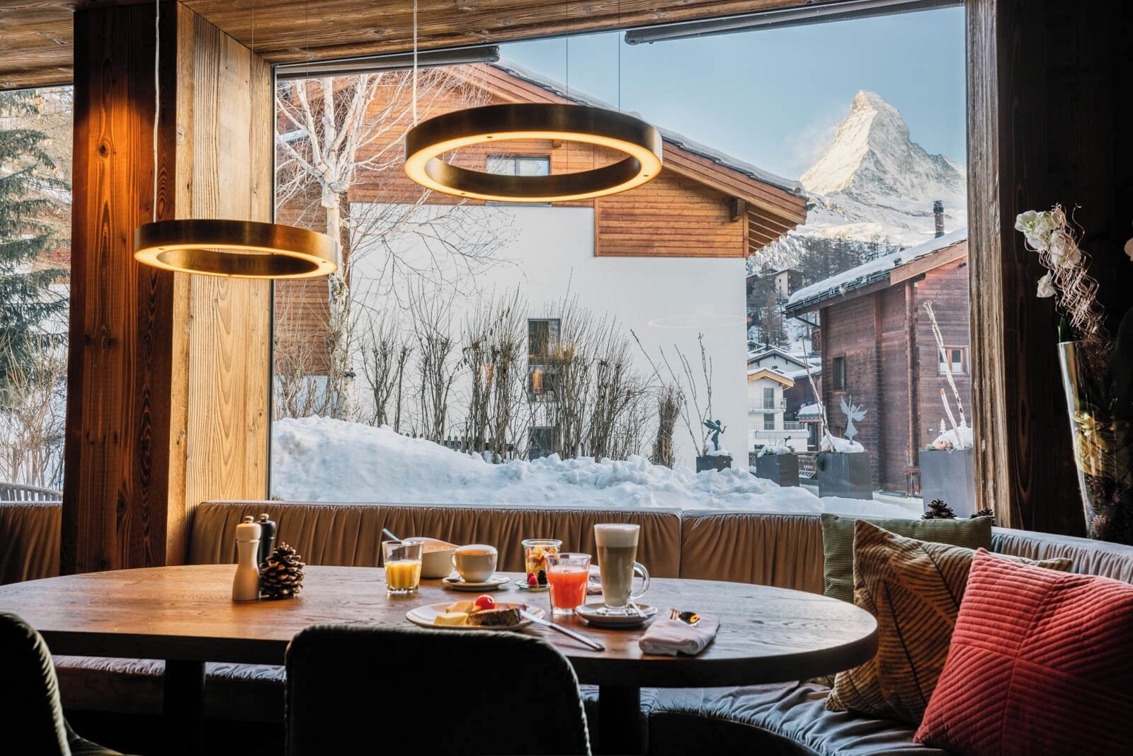 Tägliches inbegriffenes kontinentales Frühstück