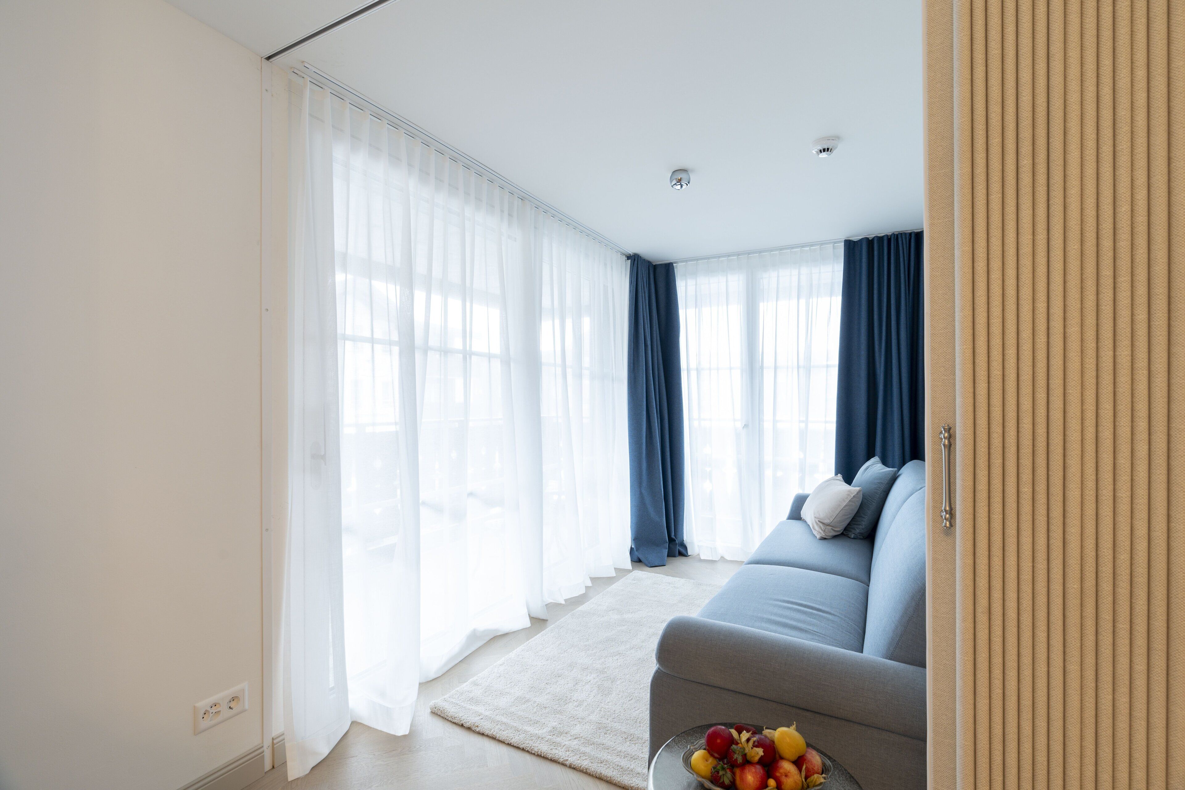 1 bedroom, hypo-allergenic bedding, minibar, in-room safe