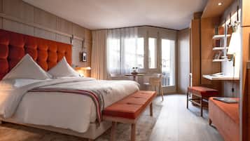 1 bedroom, premium bedding, minibar, in-room safe