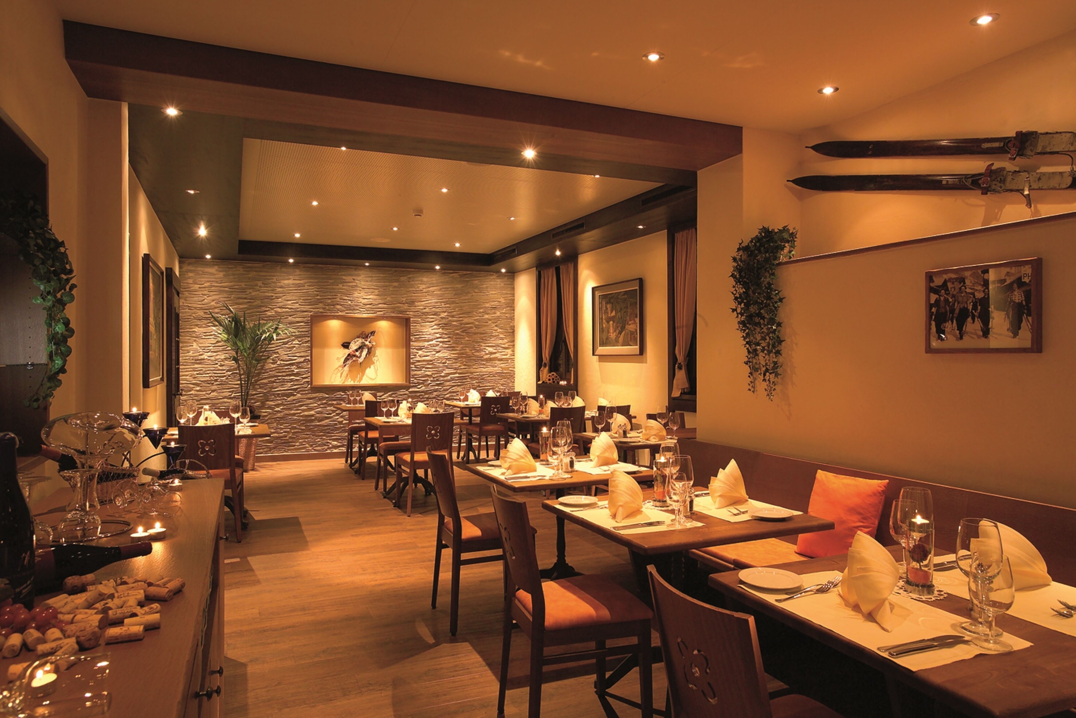 2 restaurants servant le dîner