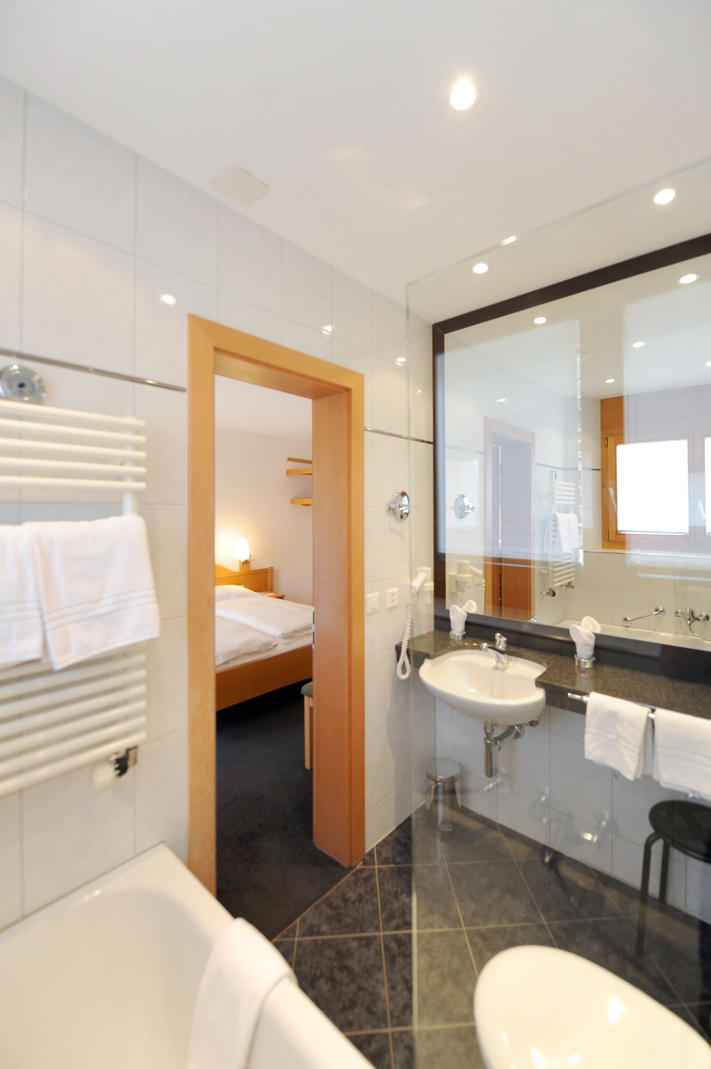 Photo - Alpine Hotel Perren