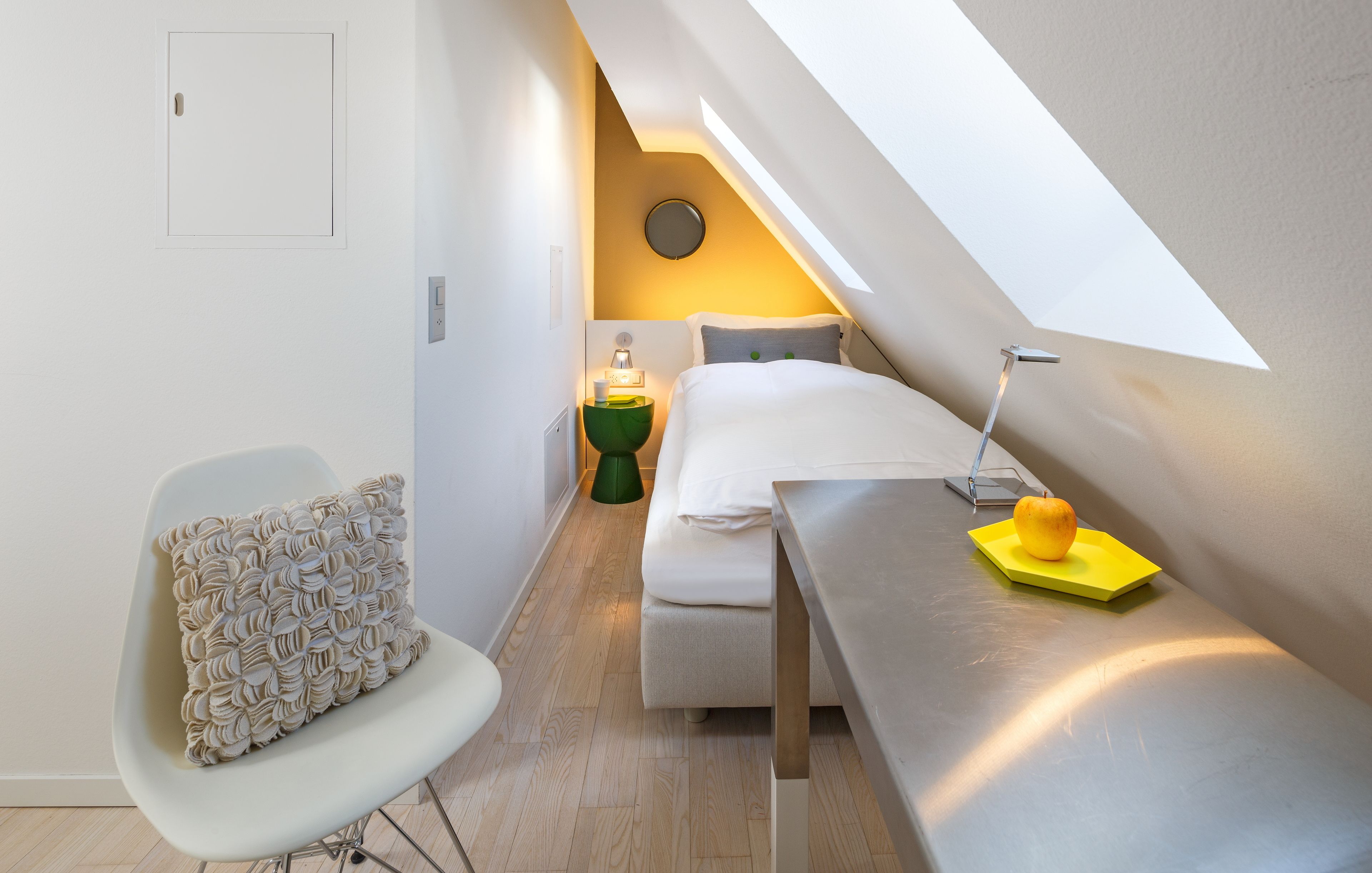 junior suite | 1 bedroom, premium bedding, down duvets, minibar