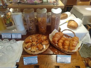 매일 뷔페 무료 아침 식사 포함