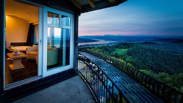 Residence Suite with Valley View | Balcony