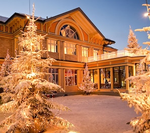 Front of property – evening/night