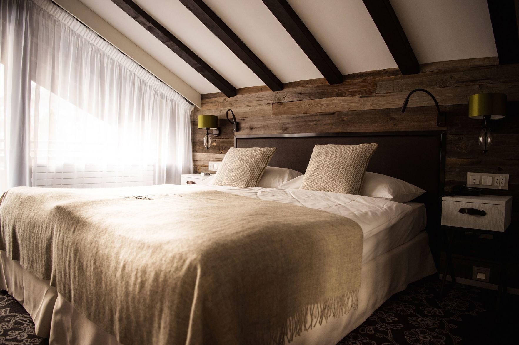 Literie de qualité supérieure, mini-bar avec articles gratuits