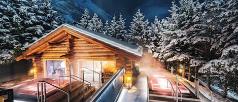 Bañera de hidromasaje exterior