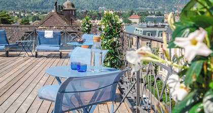 Alma Hotel