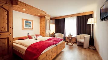 Family Quadruple Room, 1 Bedroom, Private Bathroom, River View | Premium bedding, pillowtop beds, minibar, in-room safe