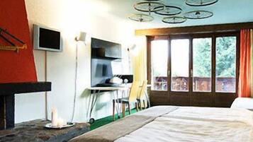 Double Room (North)