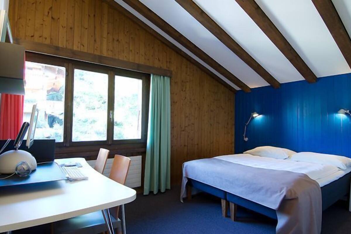 Single Room (North)