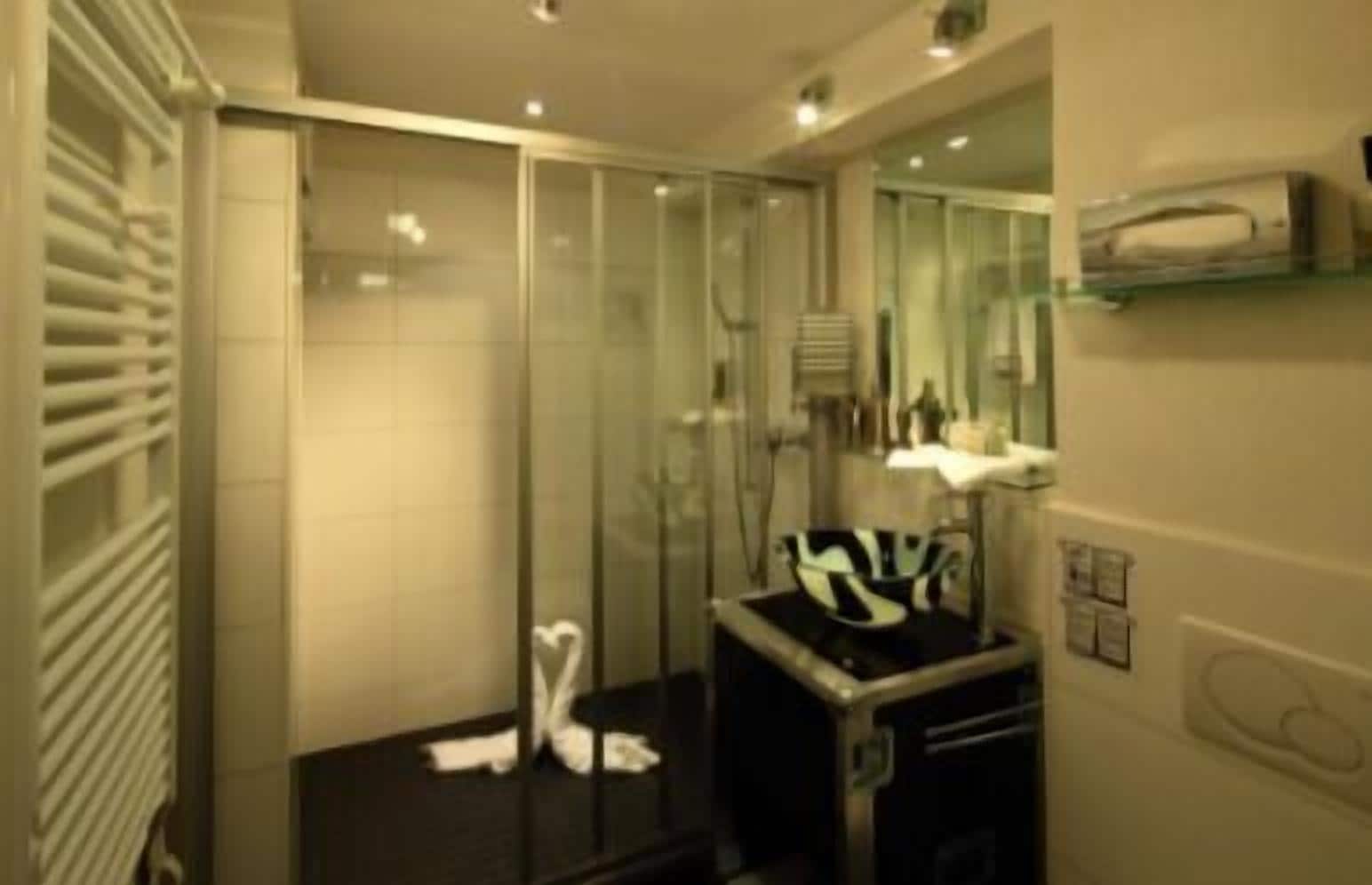 shower, free toiletries, hair dryer, bathrobes