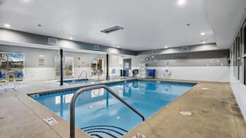 Indendørs pool