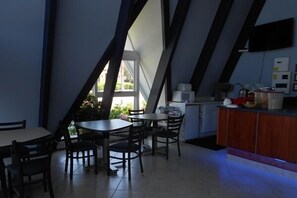 Salle à déjeuner